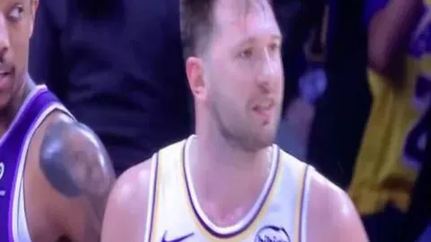 “曼城完成7人转会，全力推进阵容革新”